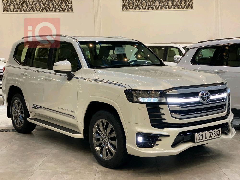 تويوتا لاندكروزر